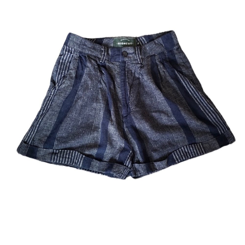 Established 2012 highcut Vintage Girl short